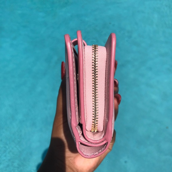 Kate Spade Hawaii Compact Wallet in Tutu Pink - Picture 4 of 9